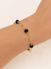 Carica l'immagine nel visualizzatore di Gallery, Su Coccu - Bracciale con cinque Coccu
