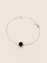 Carica l'immagine nel visualizzatore di Gallery, Su Coccu - Bracciale semplice con onice
