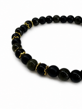 Carica l'immagine nel visualizzatore di Gallery, Su Coccu - Bracciale elastico Tripla azione
