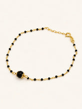 Carica l'immagine nel visualizzatore di Gallery, Su Coccu - Bracciale con onice
