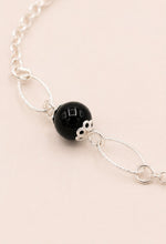 Carica l'immagine nel visualizzatore di Gallery, Su Coccu - Bracciale argento e Onice
