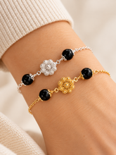 Carica l'immagine nel visualizzatore di Gallery, Bracciale coccu e fiore in filigrana
