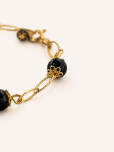 Carica l'immagine nel visualizzatore di Gallery, Su Coccu - Bracciale con cinque Coccu
